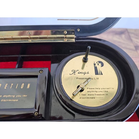 Vintage Twinkl Lady Mate Musical Jewelry Box - Picture 7 of 9